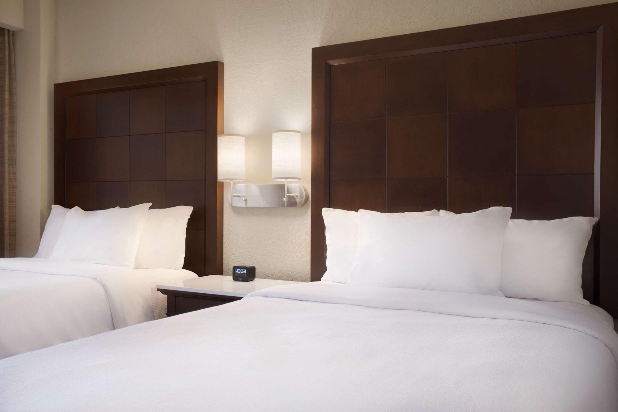 Embassy Suites San Antonio Airport Екстериор снимка