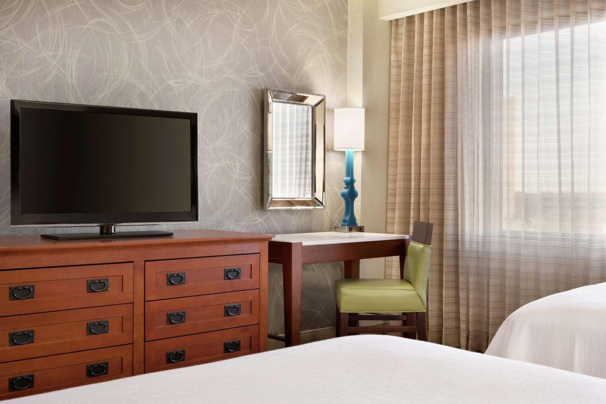 Embassy Suites San Antonio Airport Екстериор снимка